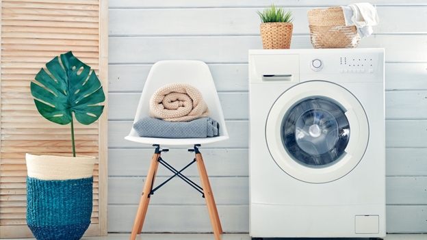 Simplified Organized Laundry Room